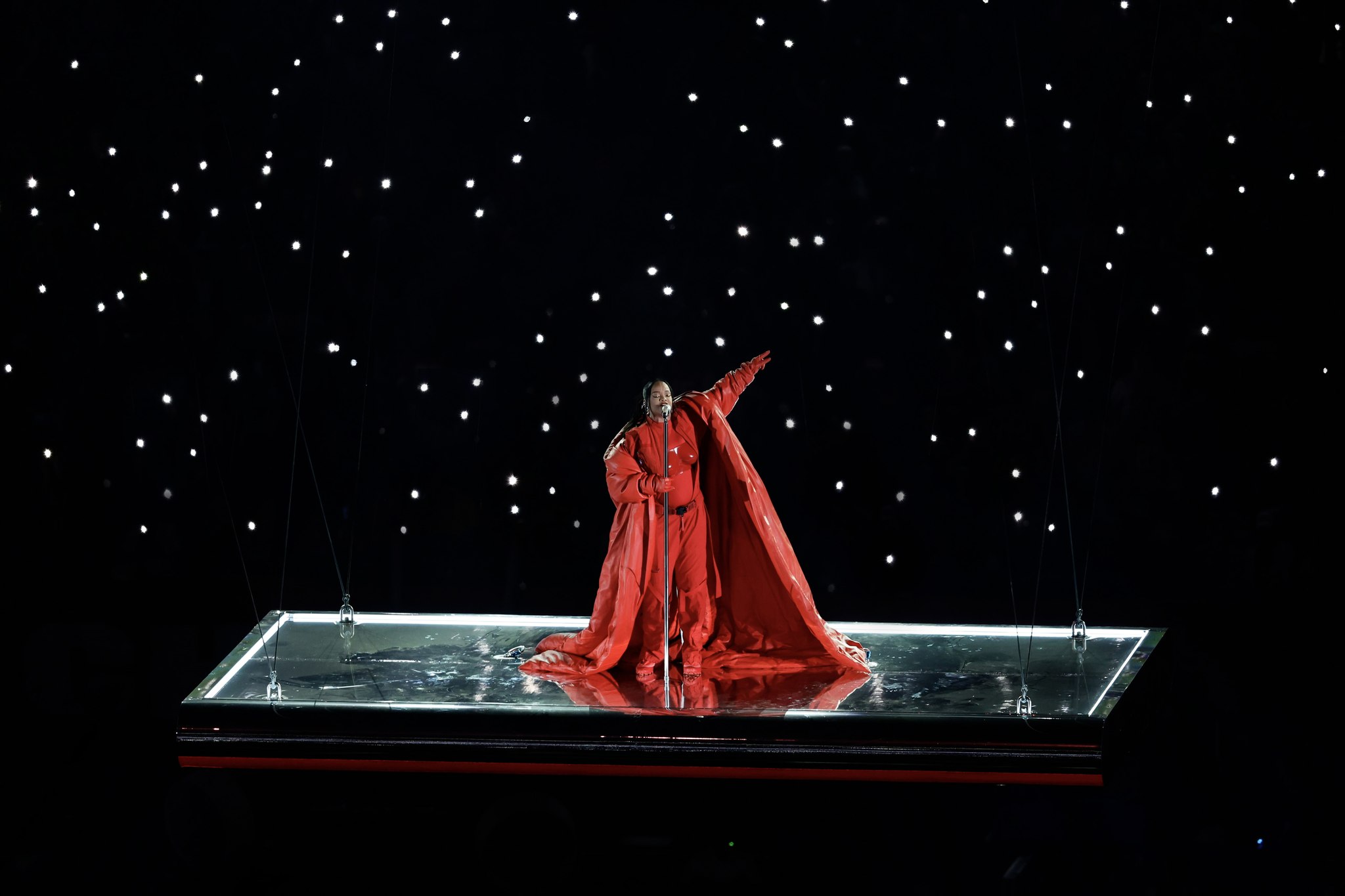 rihanna app music1.jpg (161 KB)