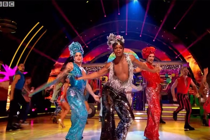 La version anglaise de « Danse avec les stars » rend hommage à « Priscilla folle du désert »…